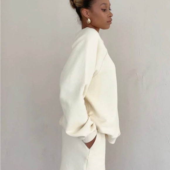 Rumored Balance Crewneck. NWT Size M/L. - Picture 4 of 9